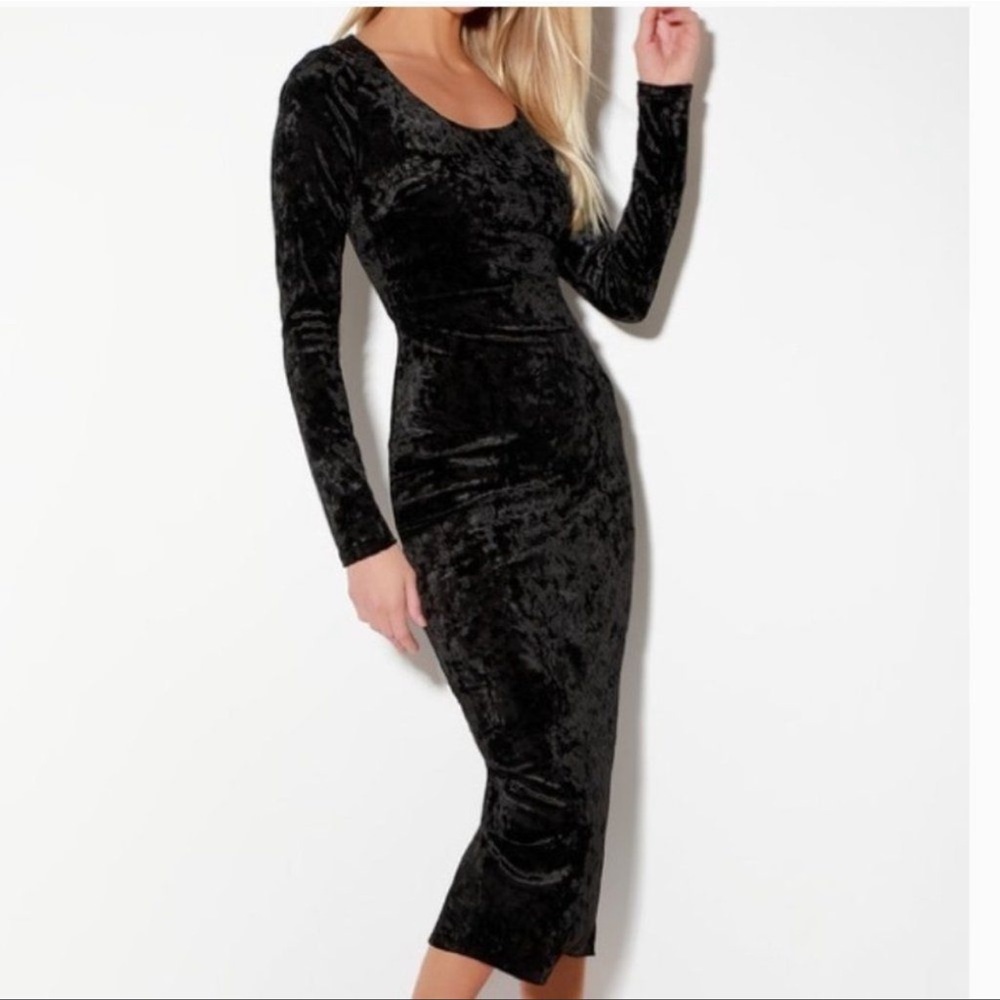 Aritzia Black Velvet Midi Dress